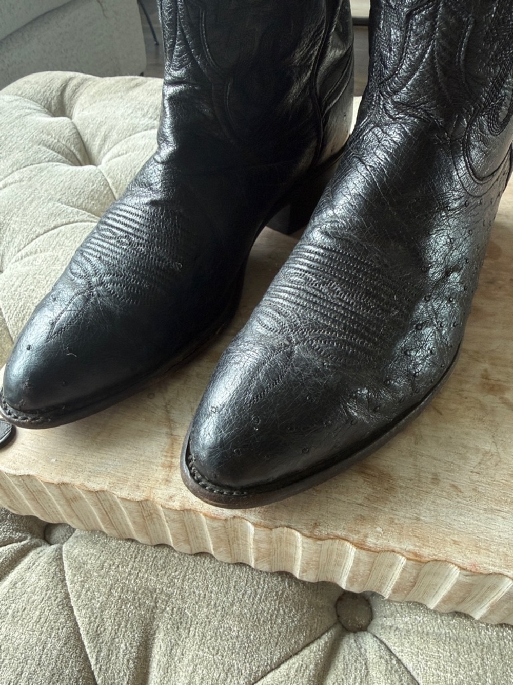 Dan Post Men’s Ostrich 9.5 Classic Black Embroidered Western Boots - Picture 6 of 6